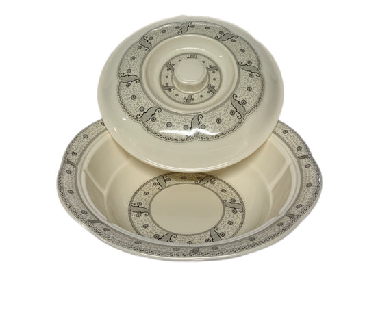 Curry Bowl With Lid 10 Inch LID10-INCH - Image 1